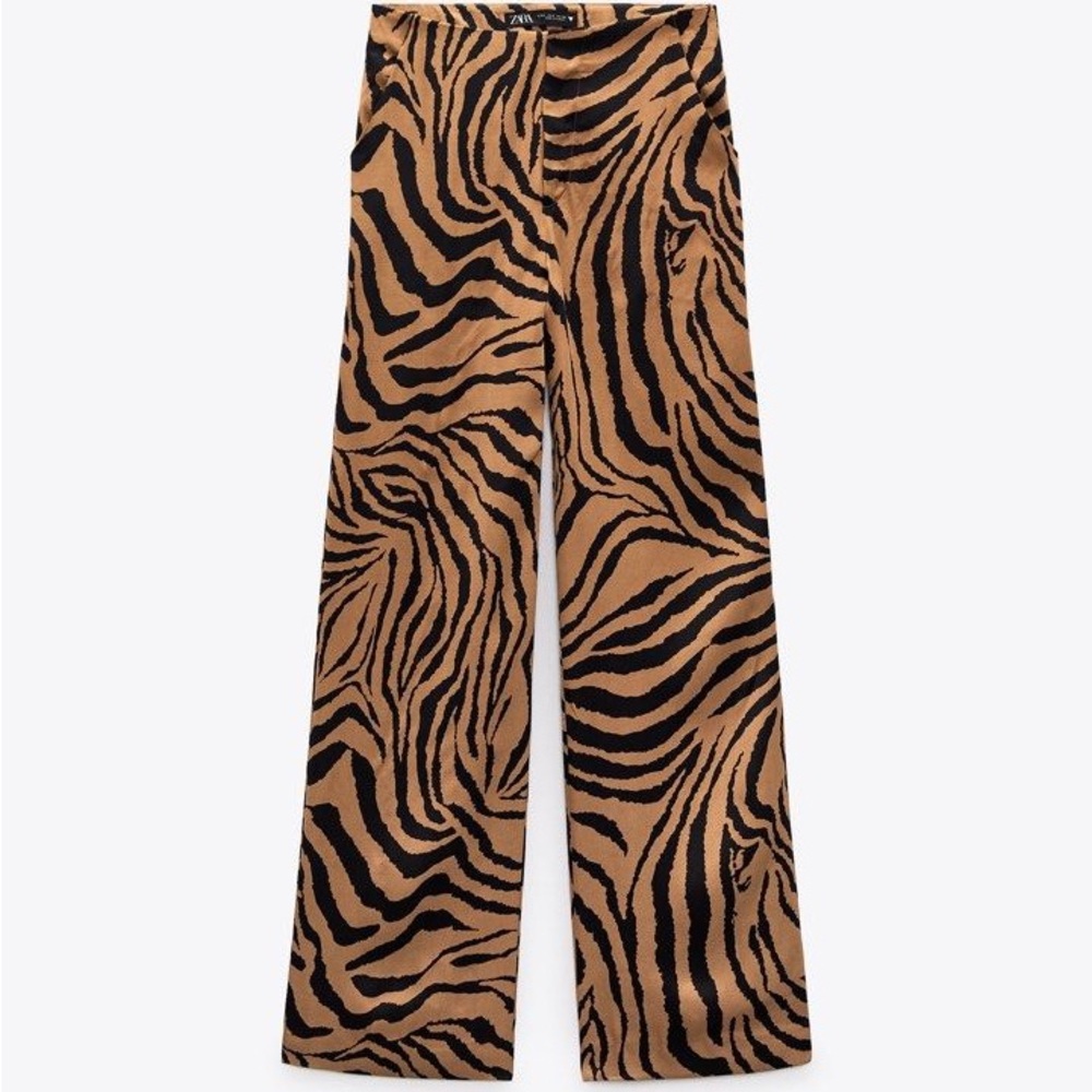 ZARA SATIN FULL-LENGTH  PRINTED PANTS bloggers favorite